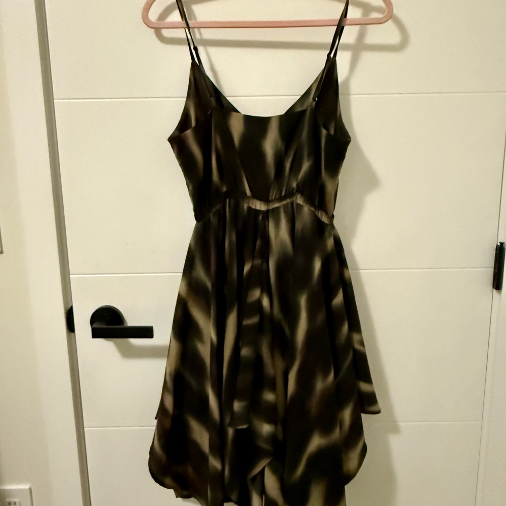 H&M Multicolor Gradient Dress - Picture 2 of 3